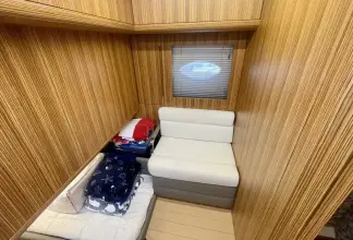 Thumbnail von Chris-Craft Commander 42 Red Boat
