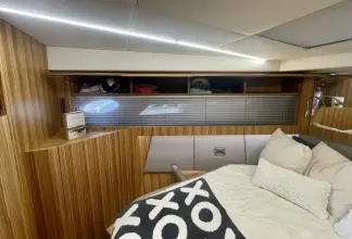 Thumbnail von Chris-Craft Commander 42 Red Boat