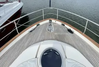 Thumbnail von Chris-Craft Commander 42 Red Boat