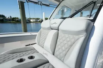 Thumbnail von Blackwater 43 Sportfish Grey Goose