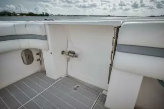 Thumbnail von Intrepid 475 Sport Yacht