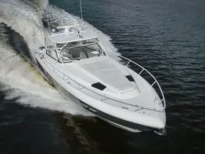 Thumbnail von Intrepid 475 Sport Yacht