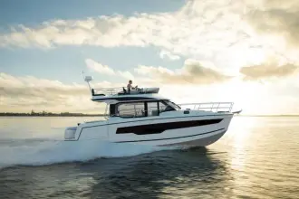 Thumbnail von Jeanneau Merry Fisher 1095 Fly Series 2 New Boat