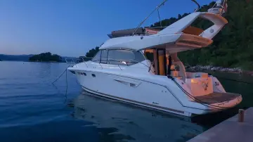 Prestige 400 Fly