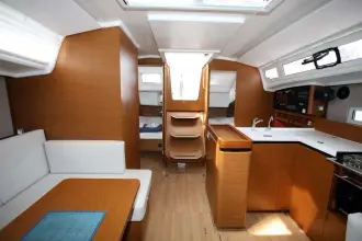 Thumbnail von Jeanneau Sun Odyssey 410 Deba