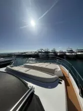 Thumbnail von Azimut Fly 53 White