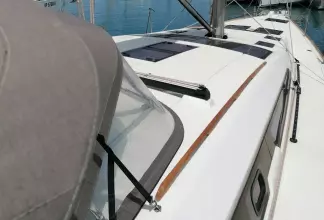 Thumbnail von Dufour 390 Grand Large Parbleu