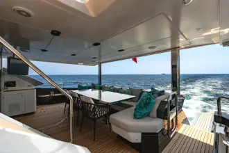 Thumbnail von Azimut 88