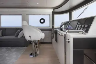 Thumbnail von Nomad 70 SUV