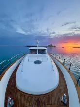 Thumbnail von Riviera 50 Flybridge