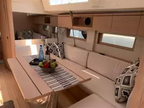 Thumbnail von Beneteau Oceanis 51.1