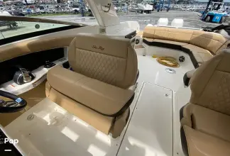 Thumbnail von Sea Ray SLX 350