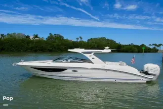 Thumbnail von Sea Ray SLX 350