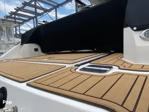 Thumbnail von Sea Ray SLX 350