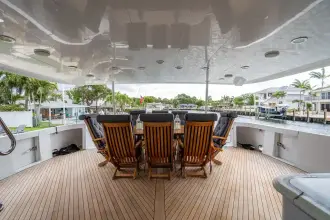 Thumbnail von Hatteras 	100 Motor Yacht  Sunday Money