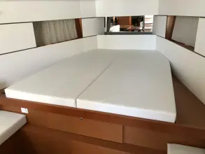 Thumbnail von Beneteau Oceanis 38
