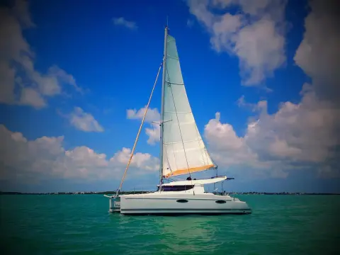 Fountaine Pajot Mahe 36 Evolution Brake Aweigh