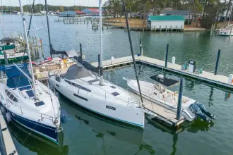 Thumbnail von Jeanneau Sun Odyssey 410 Knot 4 Sail