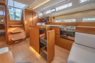 Thumbnail von Jeanneau Sun Odyssey 410 Knot 4 Sail