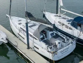 Thumbnail von Jeanneau Sun Odyssey 410 Knot 4 Sail