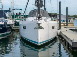 Thumbnail von Jeanneau Sun Odyssey 410 Knot 4 Sail