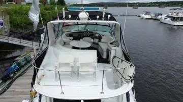 Thumbnail von Carver 450 Voyager Pilothouse