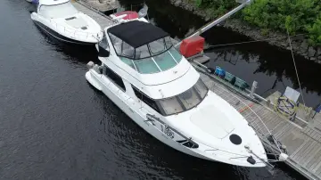 Thumbnail von Carver 450 Voyager Pilothouse