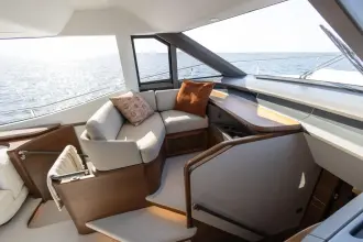 Thumbnail von Princess Y72 YachtQuarters Y72102