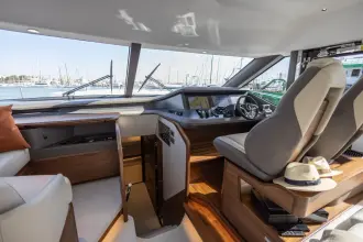 Thumbnail von Princess Y72 YachtQuarters Y72102