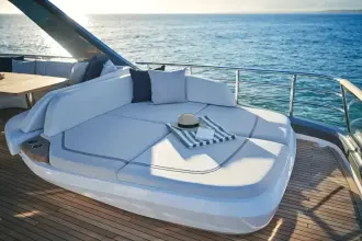 Thumbnail von Princess Y72 YachtQuarters Y72102