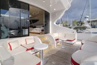 Thumbnail von Mangusta 105