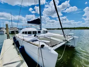 Thumbnail von Lagoon 380 S2 Finally Found