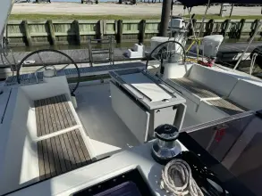 Thumbnail von Beneteau Oceanis 45 Terra Nova