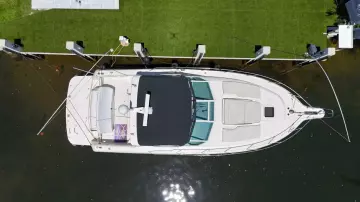 Thumbnail von Tiara Yachts 3500 Express