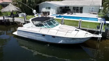 Thumbnail von Tiara Yachts 3500 Express