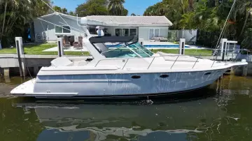 Thumbnail von Tiara Yachts 3500 Express