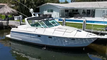 Thumbnail von Tiara Yachts 3500 Express