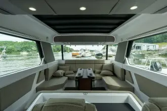 Thumbnail von Axopar 45 XC Cross Cabin Stock 5