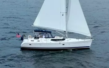 Hunter 45 CC Coralee
