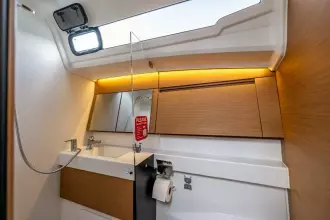Thumbnail von Jeanneau Sun Odyssey 410 INTO THE BLUE