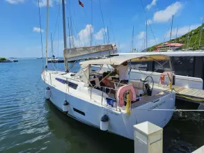 Thumbnail von Dufour 390 Grand Large Vulgarie Machin
