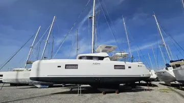 Lagoon 42