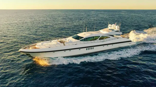 Overmarine Mangusta 130 BLUE AZUR