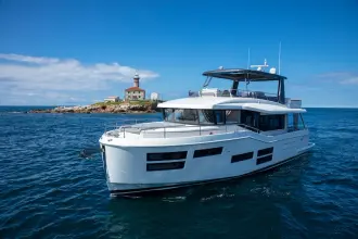 Thumbnail von Beneteau Grand Trawler  62 .
