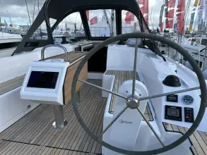 Thumbnail von Bavaria C38 225000012