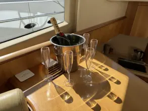 Thumbnail von Azimut 42 Escape