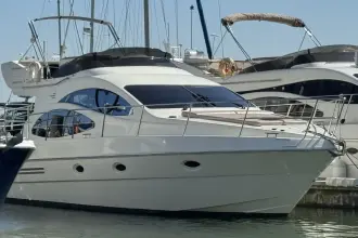 Thumbnail von Azimut 42 Escape