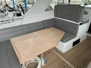 Thumbnail von Sealine S335V