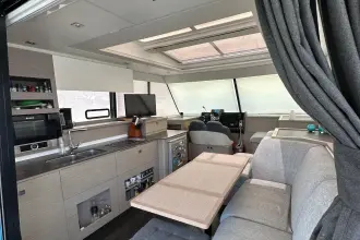 Thumbnail von Fountaine Pajot MY 4.S Vie Pure