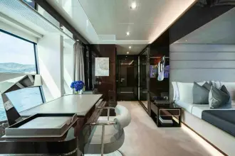 Thumbnail von Sunseeker 131 Yacht AROHA